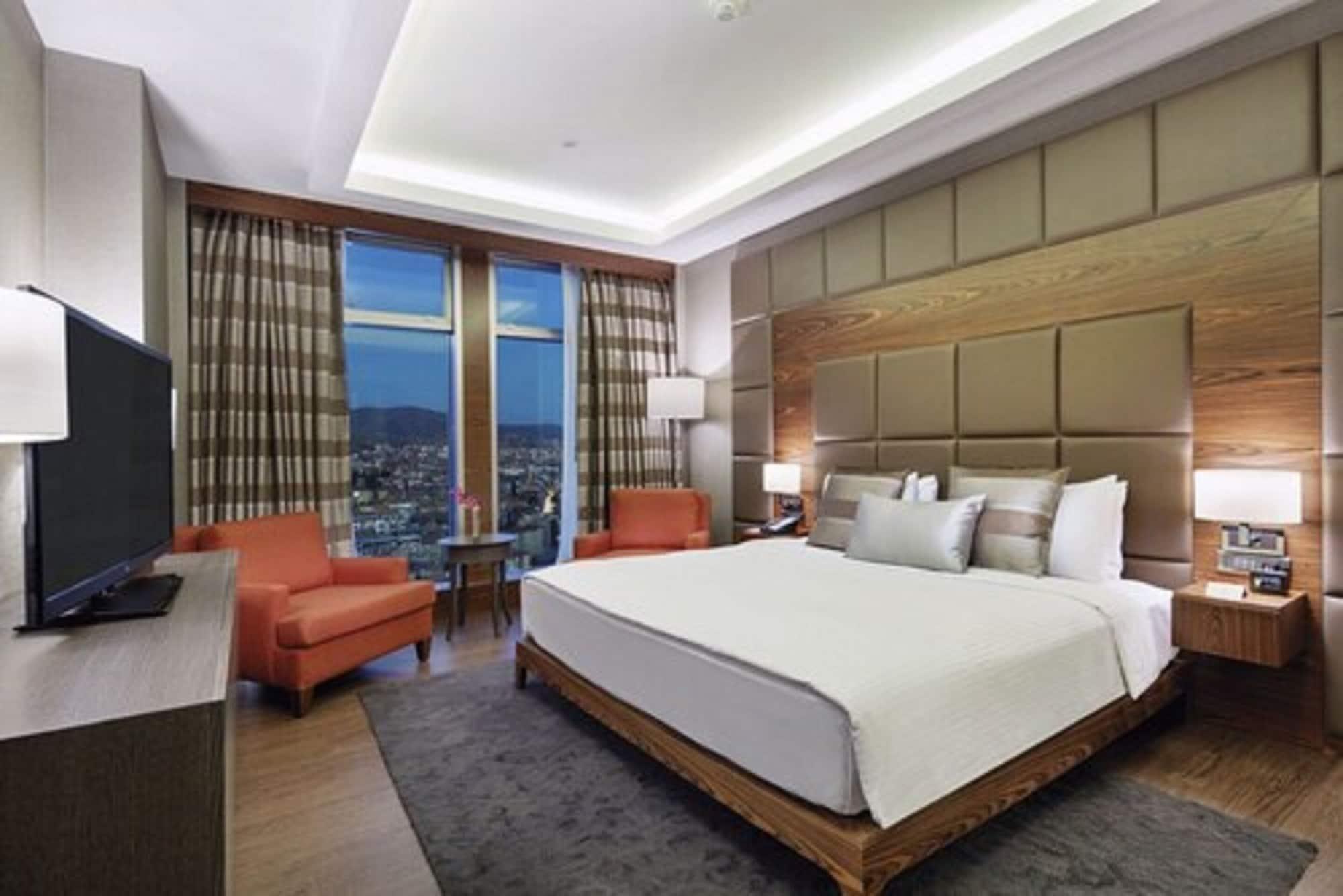 Movenpick Hotel มาลัทยา ภายนอก รูปภาพ