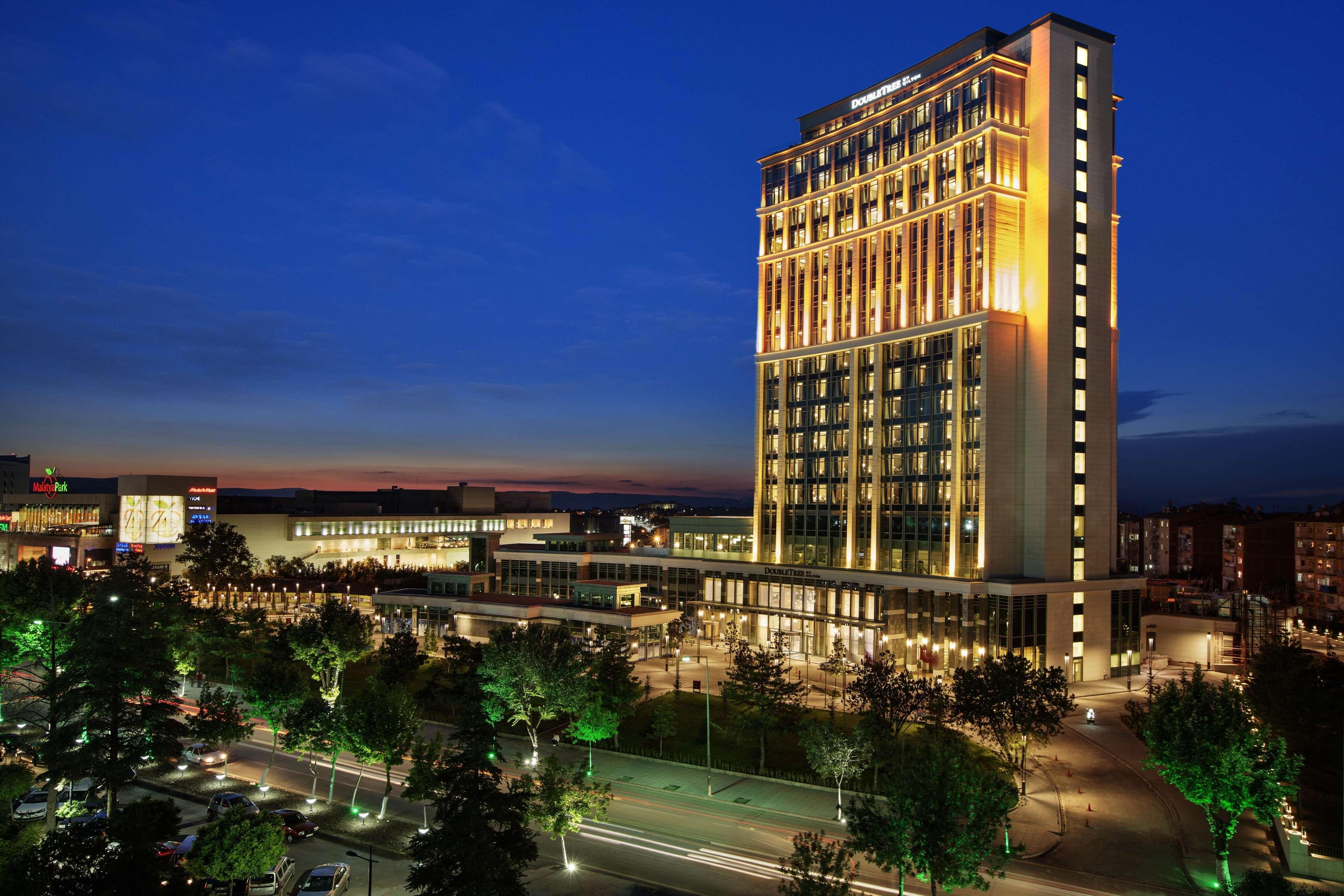 Movenpick Hotel มาลัทยา ภายนอก รูปภาพ